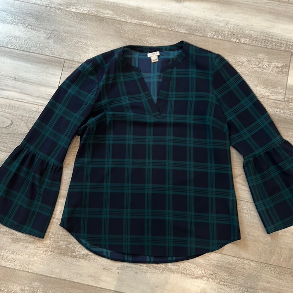 Beautiful blouse.
